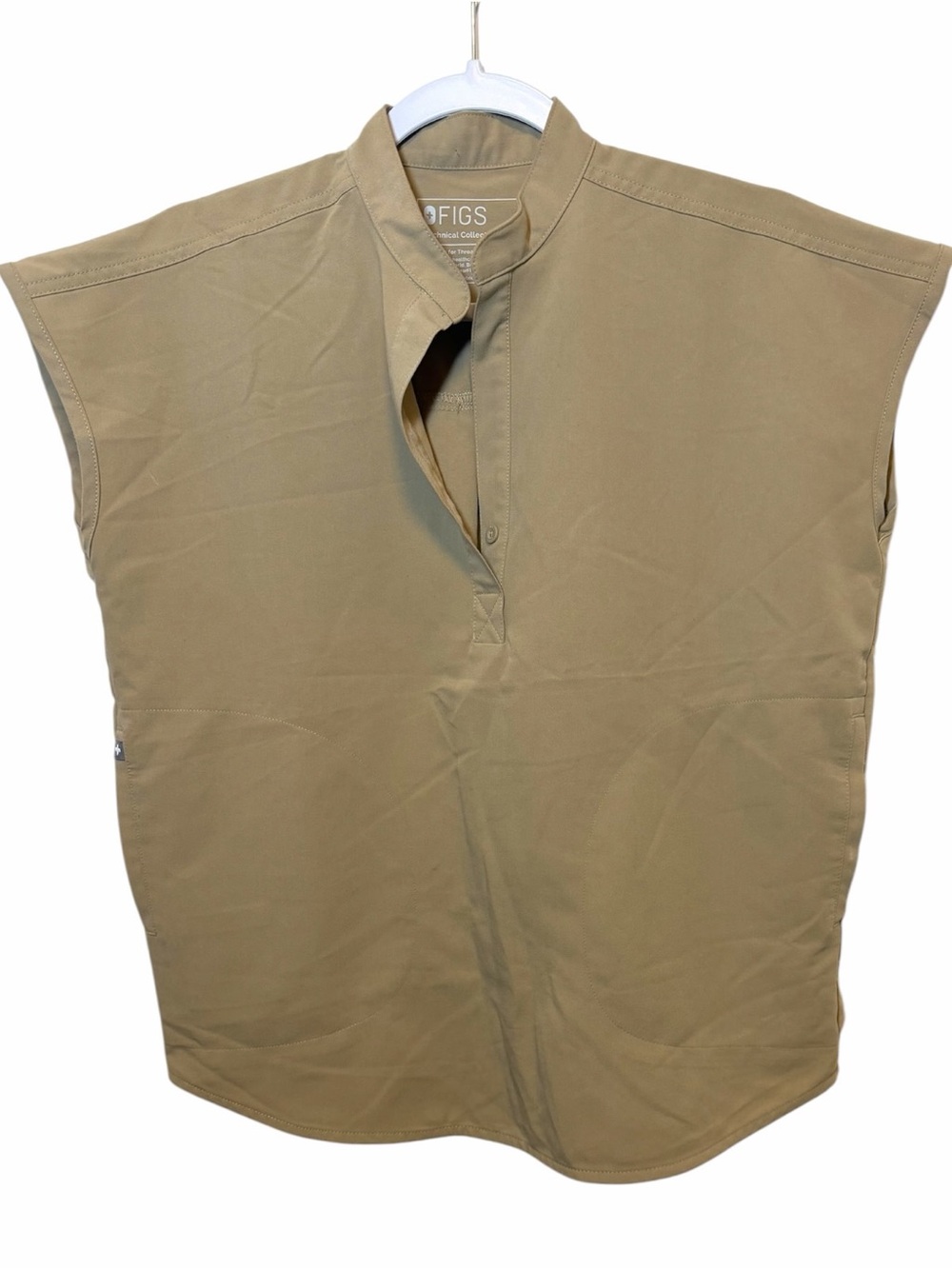 FIGS Women’s Tan Short-Sleeve Pullover Shirt